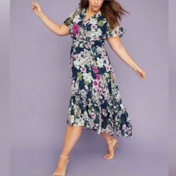 Lane Bryant Floral Short Sleeve Blue High Low Size 18/20 - Picture 4 of 13